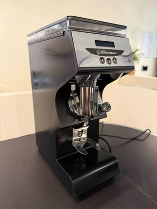 Molinillo Nuova Simonelli Mythos 1