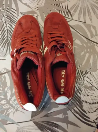 Zapatillas Zara Talla 44 Rojas