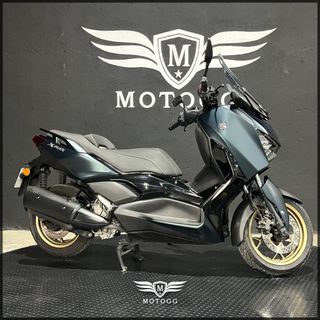 YAMAHA X MAX 300 TECH MAX - 2024 con 15.286 km