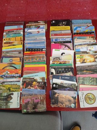 GRANDI Lotto di 600 carte telefoniche da collezione