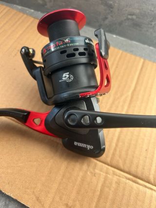 Carrete de pesca Okuma