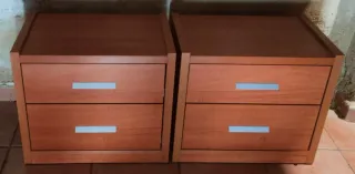 Mesitas de noche de madera
