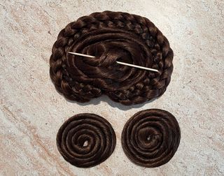 Moño fallera castaño cobrizo