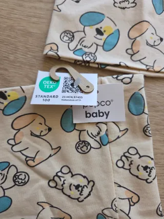 Set 2 cappellini + 1 scaldacollo neonato, nuovo