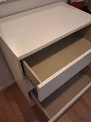 Cómoda IKEA 4 cajones blanca