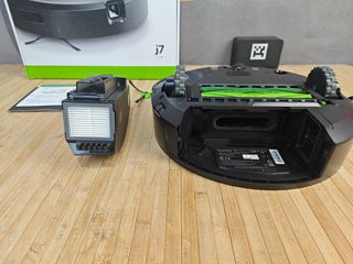 iRobot Robot Aspirador Roomba J7