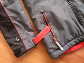 Conjunto esquí niño. 149 cm 10 años. CMP y Dare2B