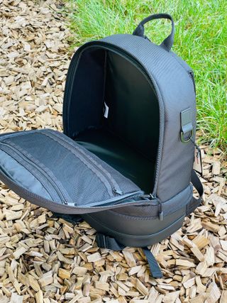 Mochila Canon BP100 Negra