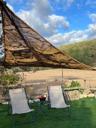 Toldo Vela Sombreo Fibra coco anclajes Triangular