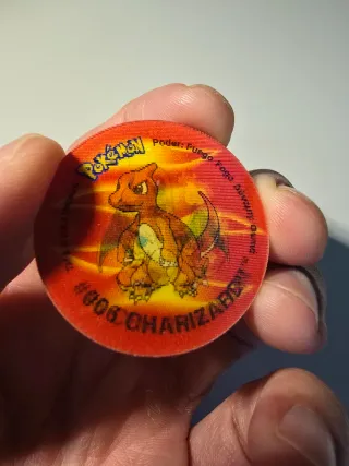 Tazo Pokémon Charizard holográfico