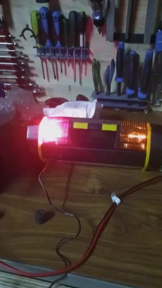 Linterna de coche multiusos