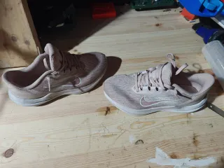 Zapatos Nike Mujer Rosa y Blanco