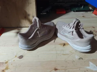 Zapatos Nike Mujer Rosa y Blanco