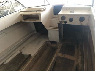 Barco Florida V499 para restaurar Dos motores