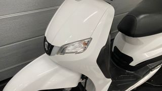 Peugeot Tweet 50 Scooter Blanca