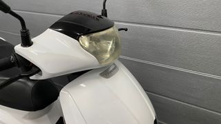 Peugeot Tweet 50 Scooter Blanca