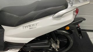 Peugeot Tweet 50 Scooter Blanca