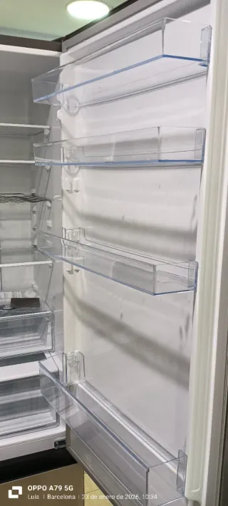 Nevera Combi HISENSE Acero Inoxidable SEMI NUEVA