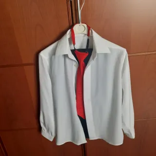 Traje de comunión niño azul y rojo, talla 10