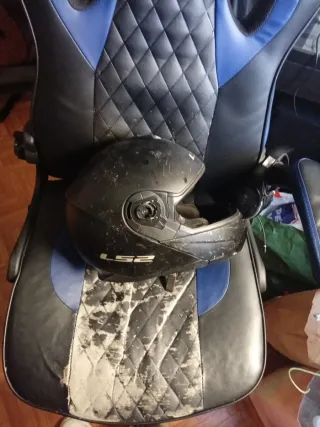 Casco de moto LS2 negro