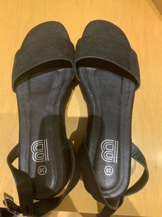 Sandalias negras talla 38