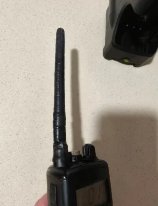 Radio Marina Portátil Entel HT644 VH