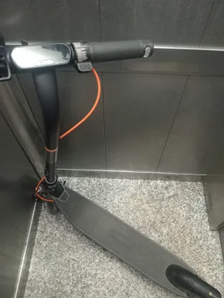 Patinete eléctrico Ninebot 2025