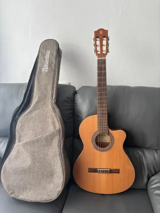 Guitarra Alhambra Nature CT EZ