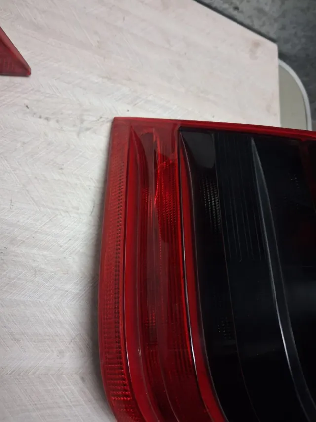 Pilotos Traseros Mercedes Benz W202