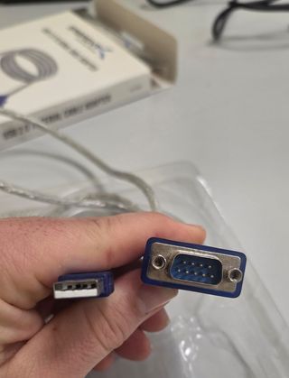 Adaptador USB a Serie DB9 Sabrent