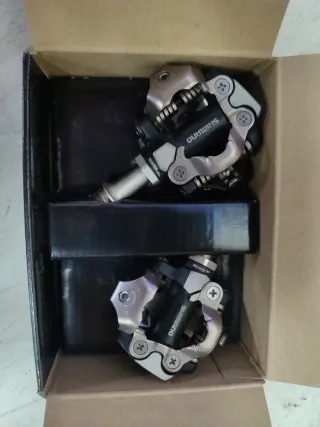 Pedales Shimano XT Deore