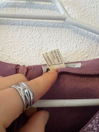 Pilar y Mella Blusa Morada Encaje Talla M