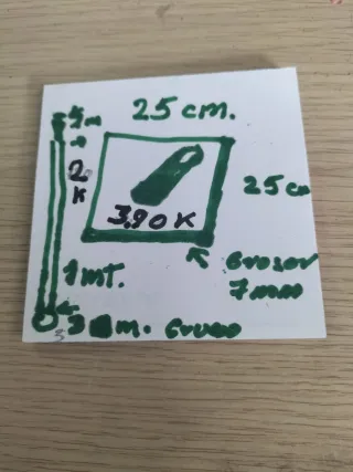 Trípode para focos de luces