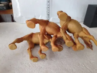 Cammelli per presepe in plastica