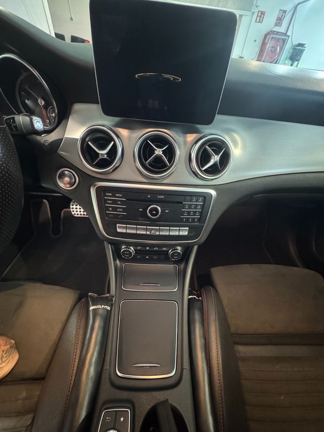 Mercedes-Benz Clase GLA GLA 220 d 4MATIC