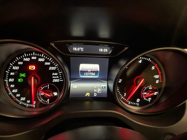 Mercedes-Benz Clase GLA GLA 220 d 4MATIC