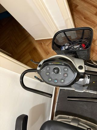 Scooter eléctrico Invacare Leo