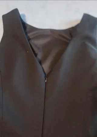 Tubino nero donna scollo V senza maniche