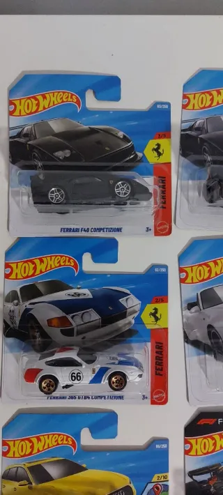 Lote 6 Hot Wheels: Ferrari F40 , Audi RS6, Porsch