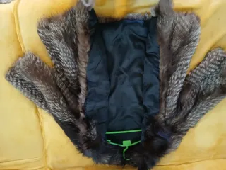 Abrigo de piel de zorro negro