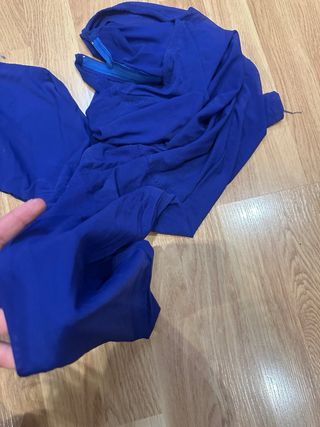 Malla enteriza azul eléctrico