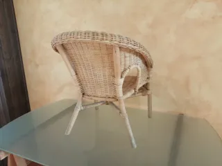 Butaca infantil de mimbre (leer descripción)