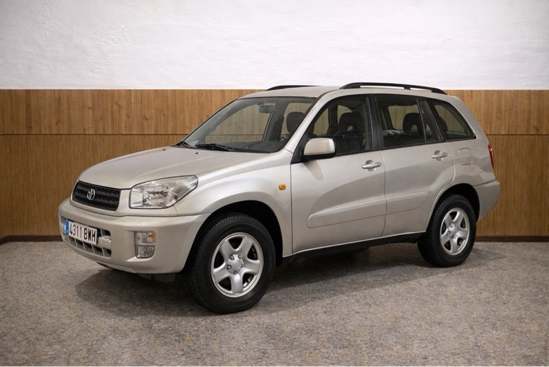 Toyota RAV4 2002 - foto 1
