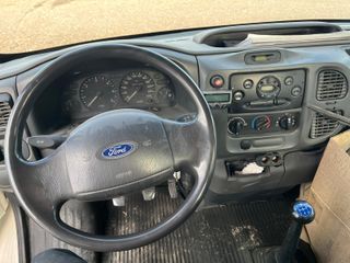 Ford Transit Caja abierta 2.4 - 125cv - 2002