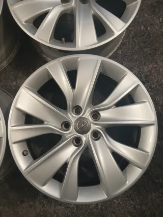 4x Cerchi 18" Originali Opel 5x115