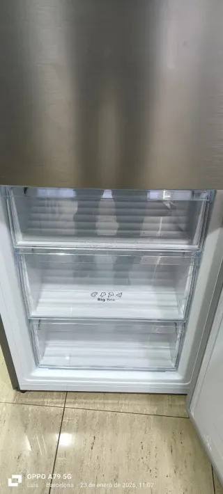 Nevera Combi Hisense no Frost energía A+SEMI NUEVA