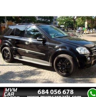 Set de Aletines de ensanche Mercedes ML63 AMG W164