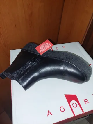 Stivaletto donna basso nero in pelle