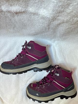 Botas de montaña Quechua T36 waterproof