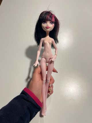 Monster High Draculaura budget G2